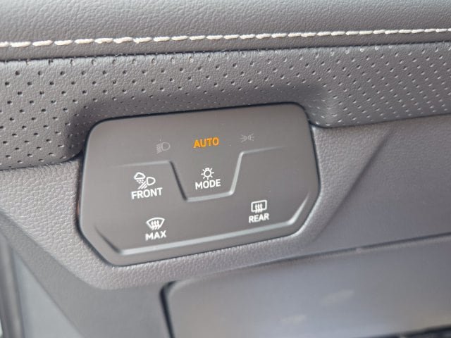New 2026 Volkswagen Atlas SEL Premium R-Line AWD/4WD image 30