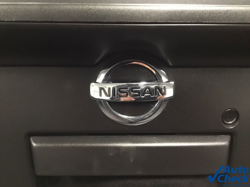 Used 2017 Nissan Frontier SV image 18