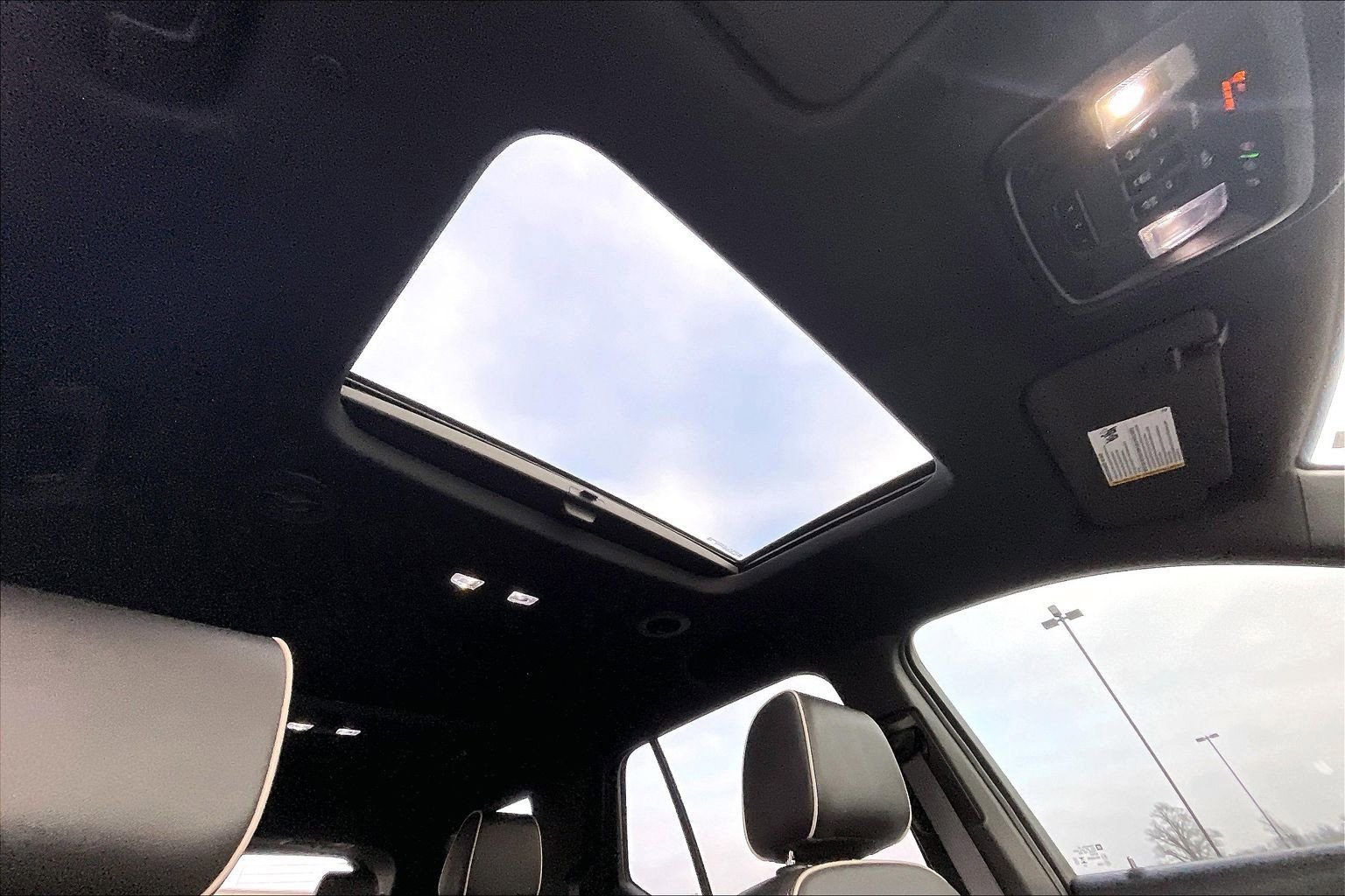 Used 2024 Chevrolet Traverse Premier w/ Redline Edition image 12