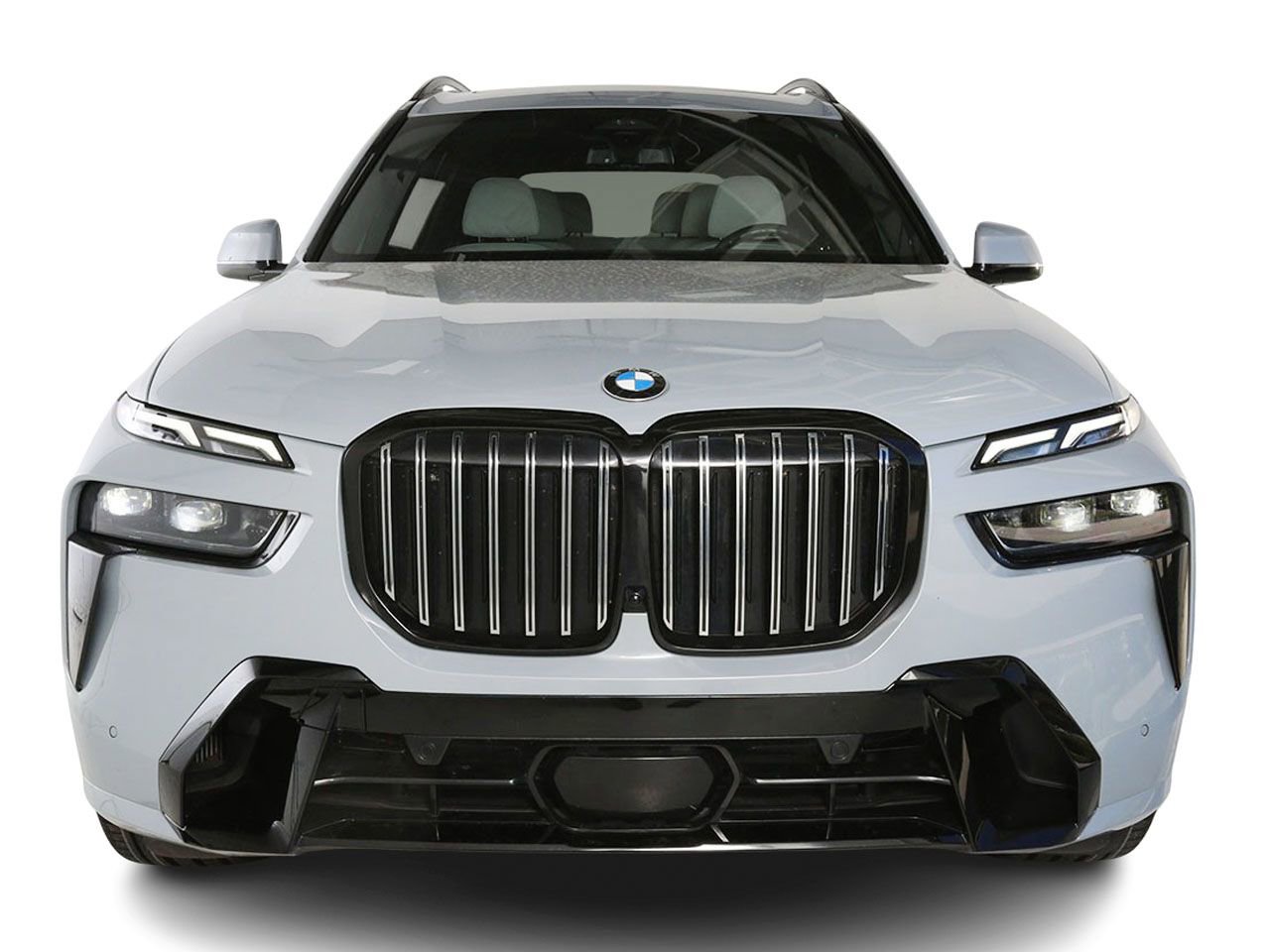 Used 2023 BMW X7 xDrive40i w/ M Sport Package AWD/4WD image 2