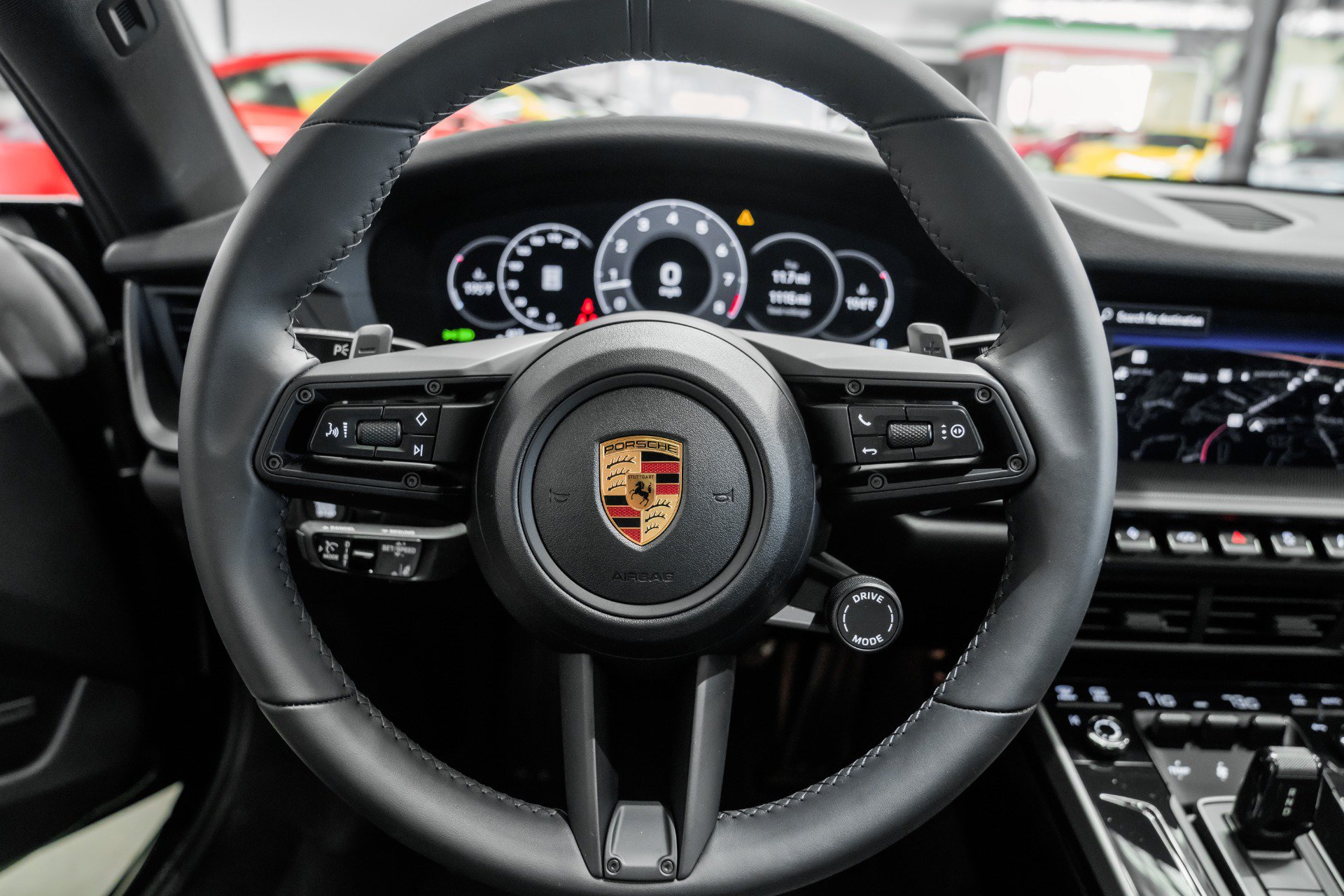 Used 2025 Porsche 911 Carrera RWD image 14