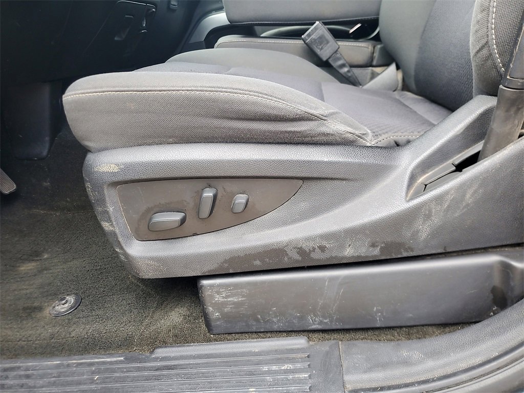 Used 2017 Chevrolet Silverado 2500 LT w/ Texas Edition image 16