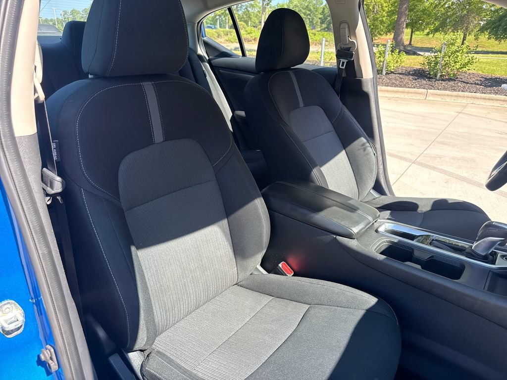 Used 2022 Nissan Sentra SV FWD image 34