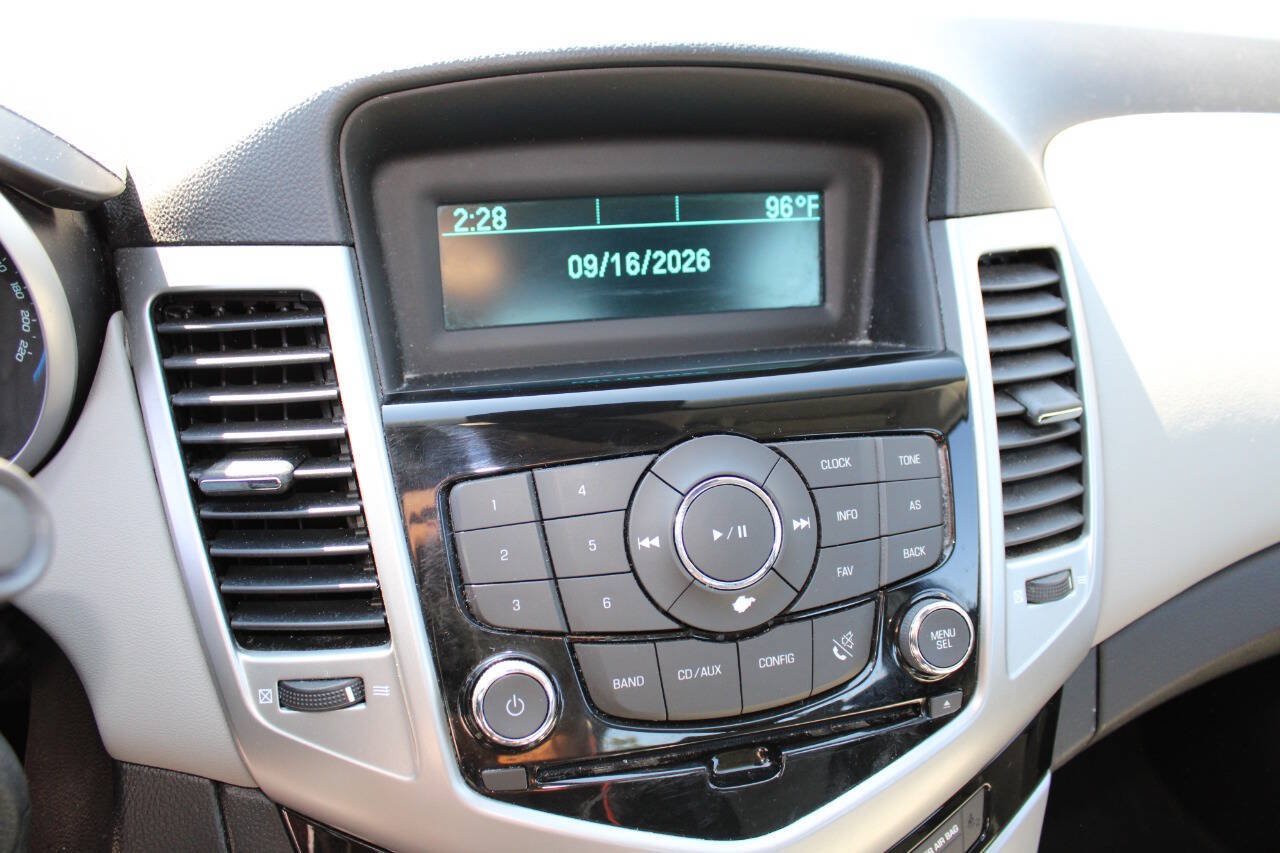 Used 2012 Chevrolet Cruze LS w/ Connectivity Package FWD image 15