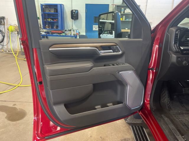 New 2026 Chevrolet Silverado 3500 High Country AWD/4WD image 10