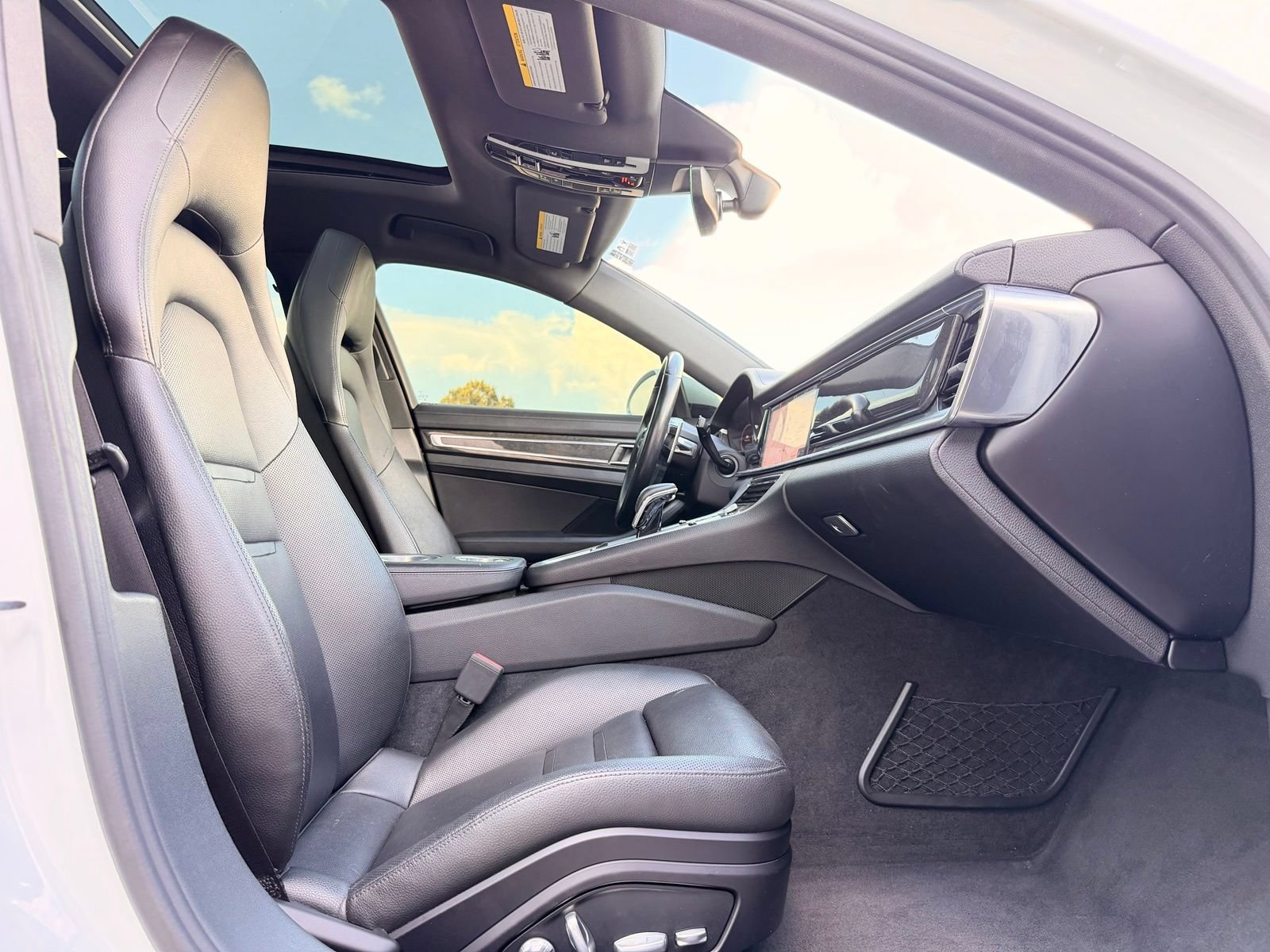Used 2018 Porsche Panamera w/ Premium Package Plus RWD image 26