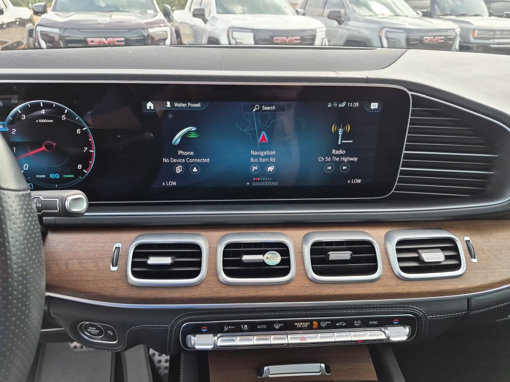 Used 2021 Mercedes-Benz GLS 580 4MATIC image 25