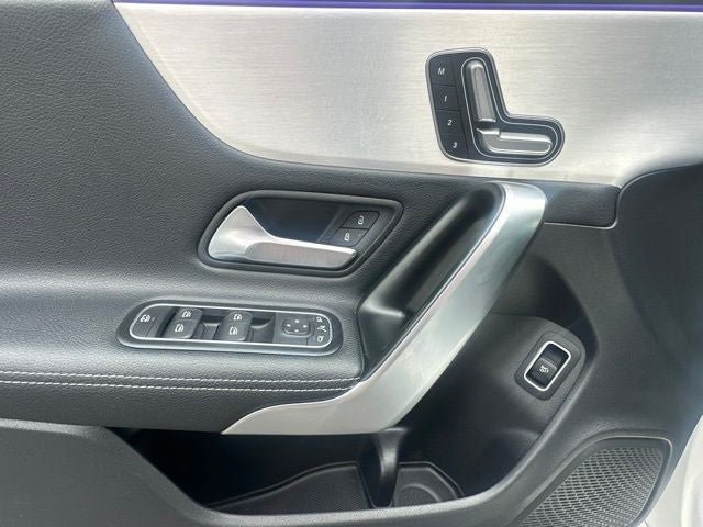 Used 2025 Mercedes-Benz CLA 250 4MATIC image 15