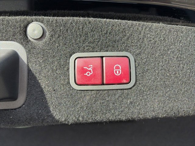 Used 2015 Mercedes-Benz S 550 4MATIC Sedan image 30