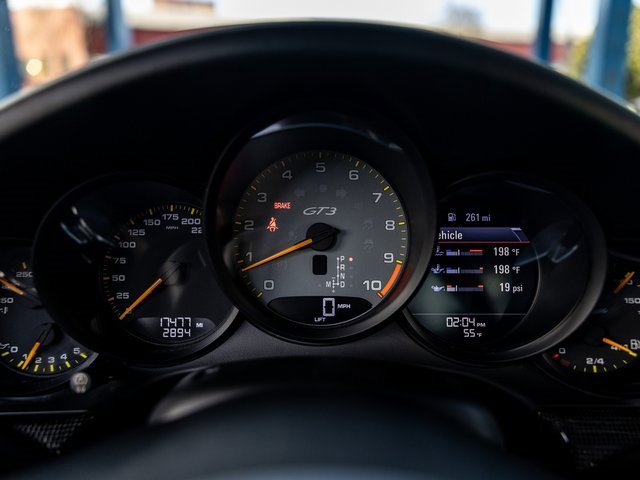 Used 2015 Porsche 911 GT3 w/ Carbon Interior Package image 42