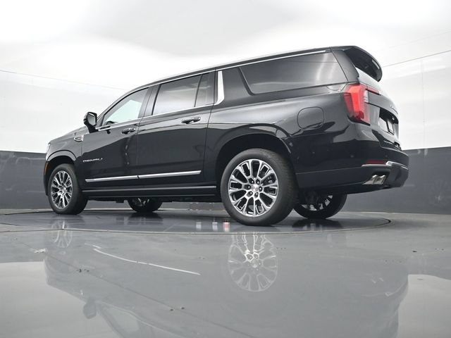 New 2026 GMC Yukon XL Denali w/ Denali Reserve Package AWD/4WD image 28