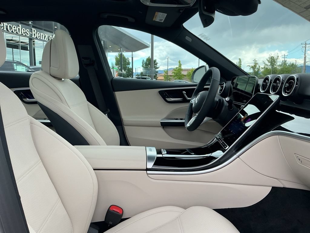 New 2026 Mercedes-Benz C 300 4MATIC Sedan image 16