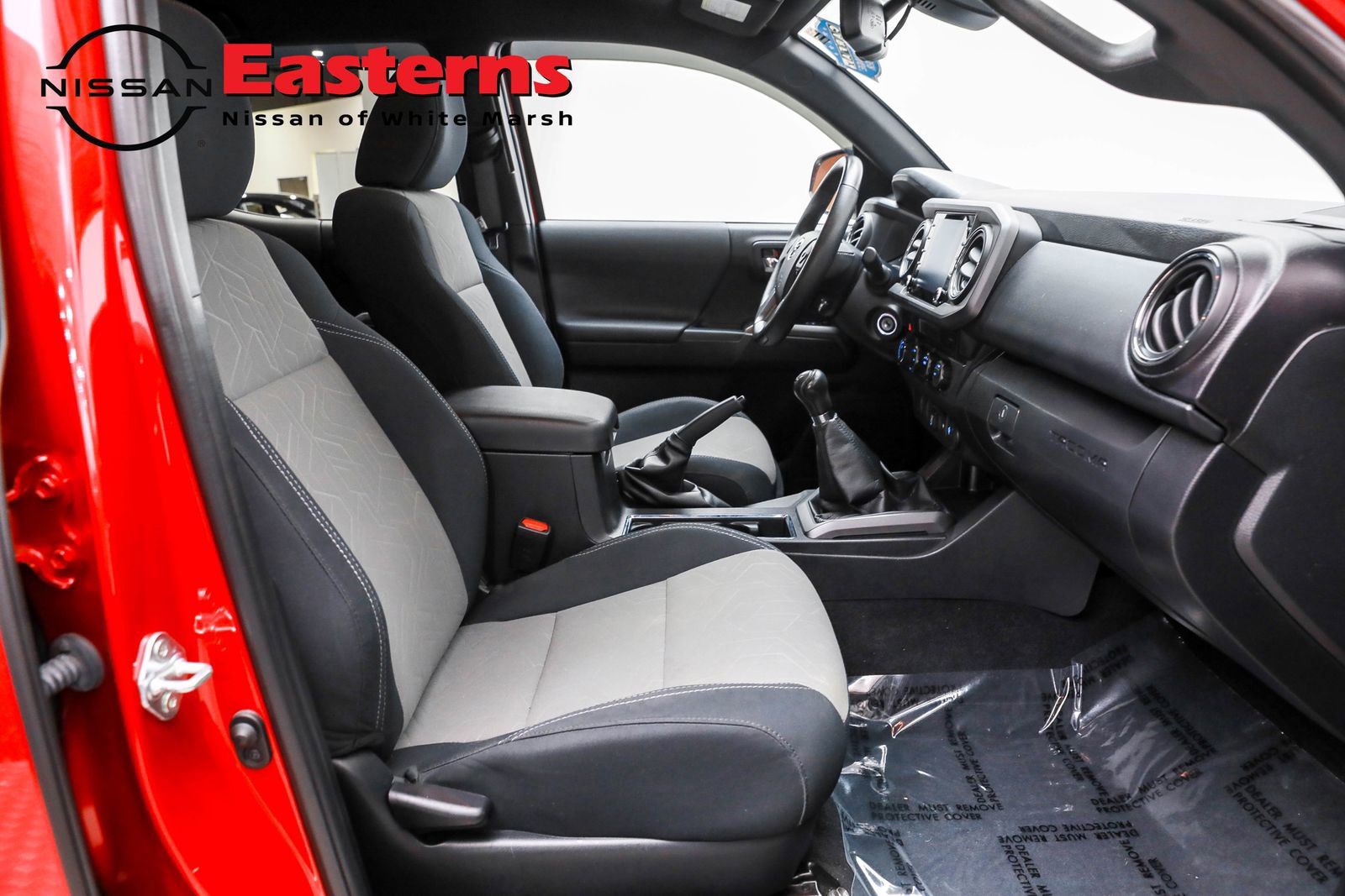 Used 2022 Toyota Tacoma TRD Off-Road w/ Black Out Package (TMS) image 27