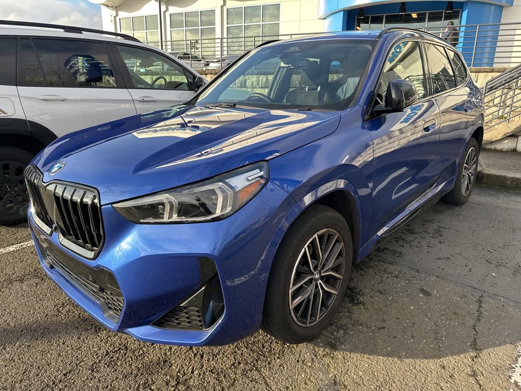 Used 2023 BMW X1 xDrive28i w/ Premium Package image 1