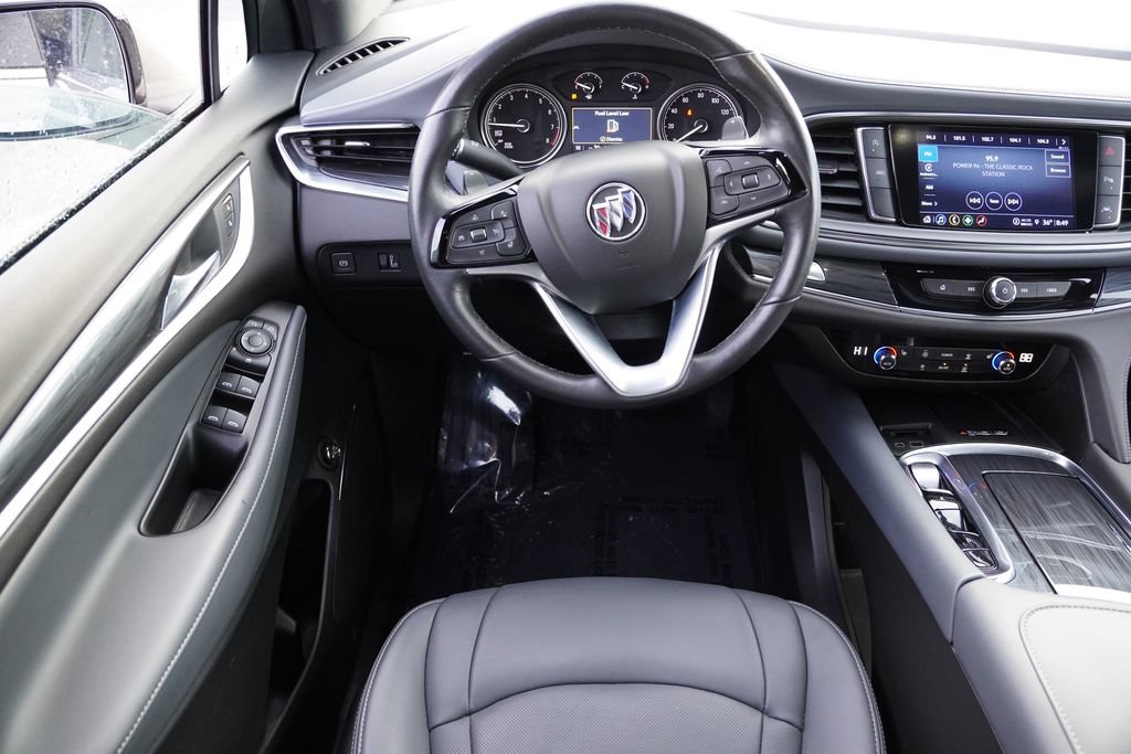 Certified 2023 Buick Enclave Essence image 20