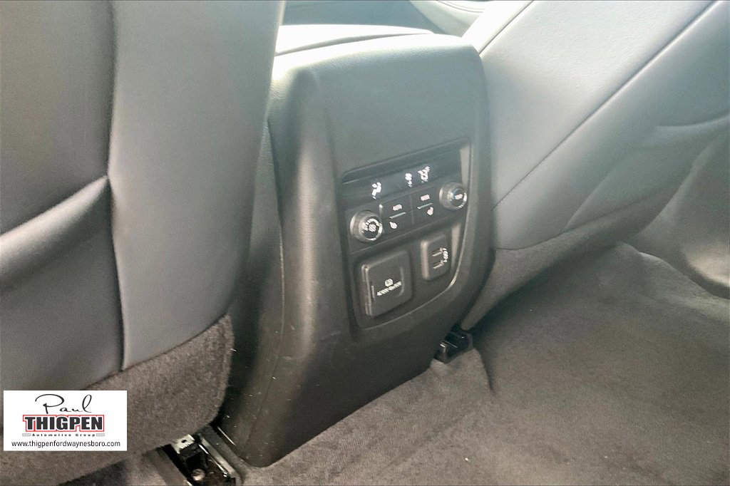 Used 2024 Buick Enclave Premium image 33