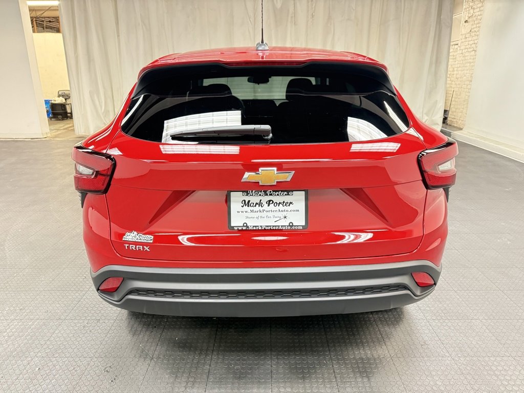 New 2026 Chevrolet Trax LS image 4