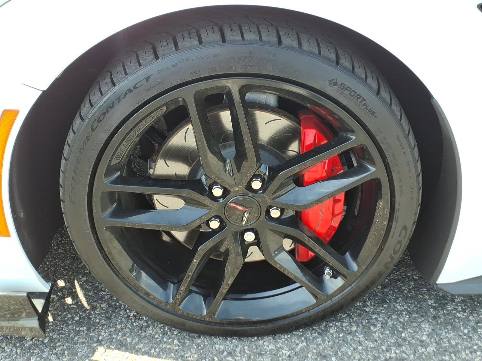 Used 2016 Chevrolet Corvette Stingray Convertible w/ 2LT Preferred Equipment Group image 11