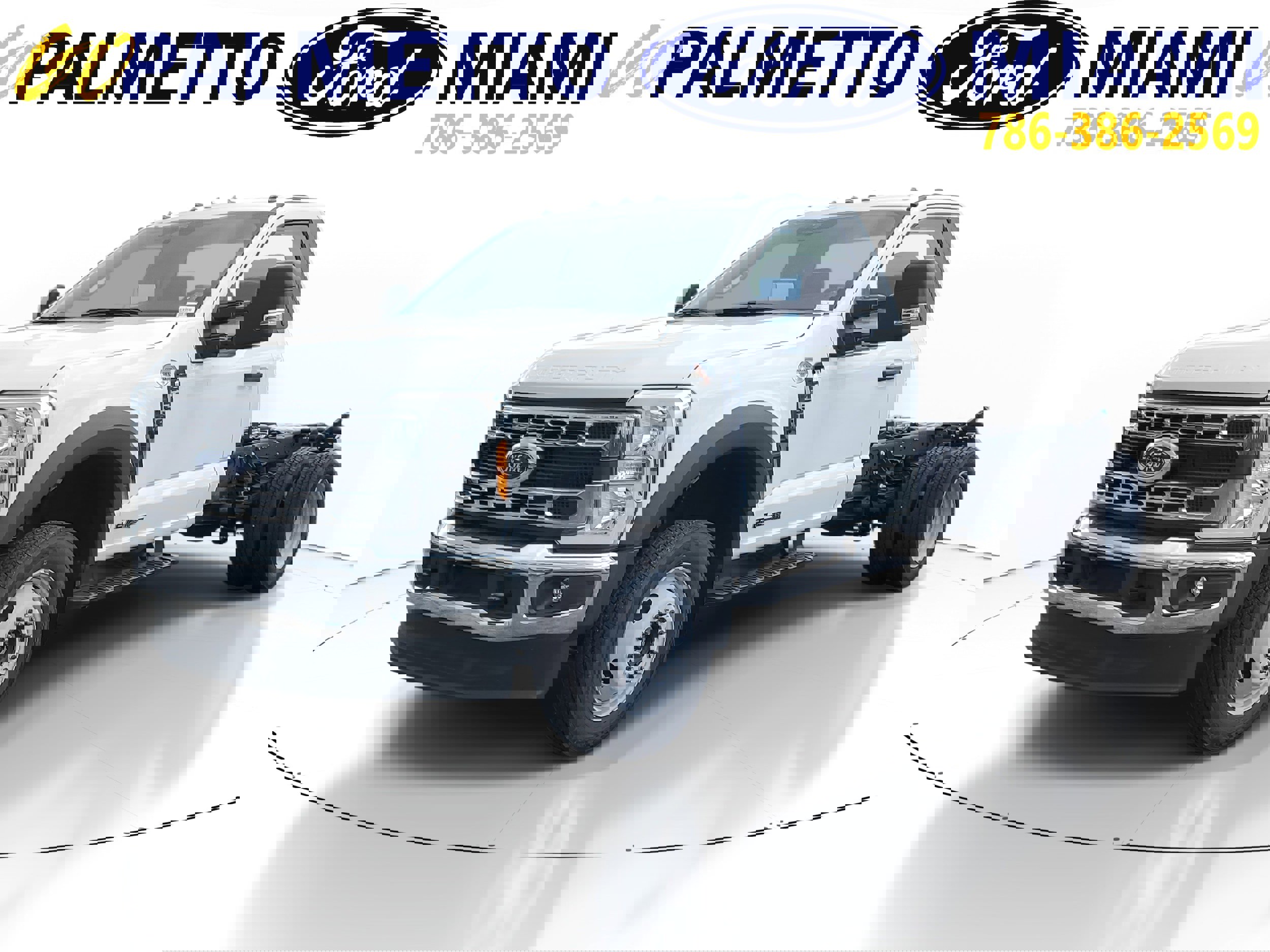 New 2024 Ford F350 XL w/ XL Chrome Package image 3
