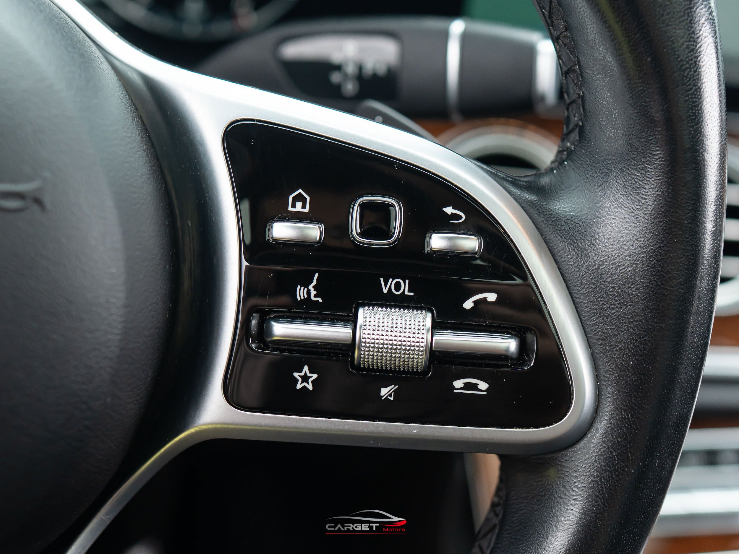 Used 2019 Mercedes-Benz E 300 4MATIC w/ Premium 1 Package image 23