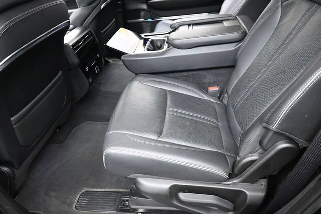 Used 2023 Jeep Grand Wagoneer Series II AWD/4WD image 24