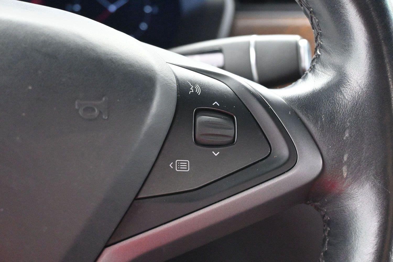 Used 2021 Tesla Model X Long Range AWD/4WD image 19