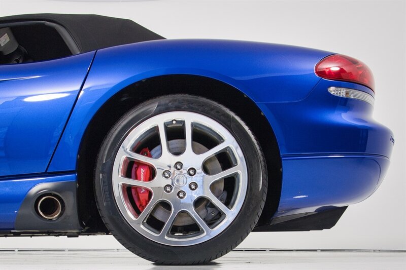 Used 2006 Dodge Viper SRT-10 RWD image 8