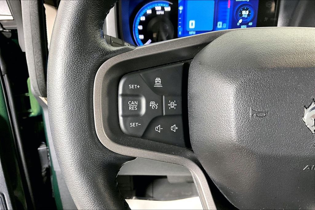 Used 2023 Ford Bronco Wildtrak image 18