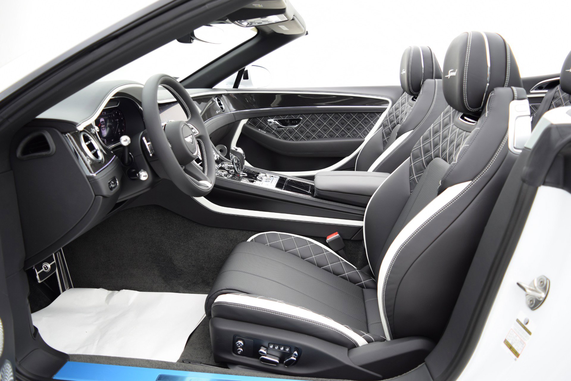 Used 2023 Bentley Continental GT Speed image 35