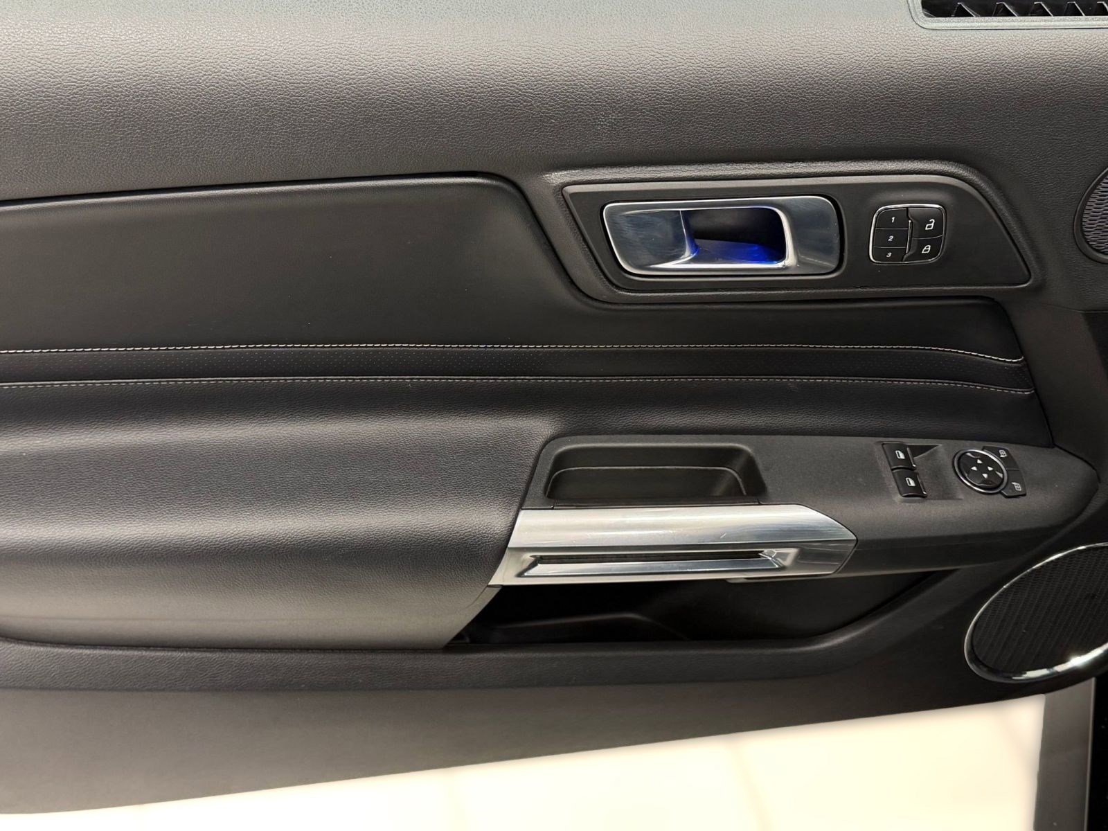 Used 2022 Ford Mustang Premium w/ Equipment Group 201A image 11