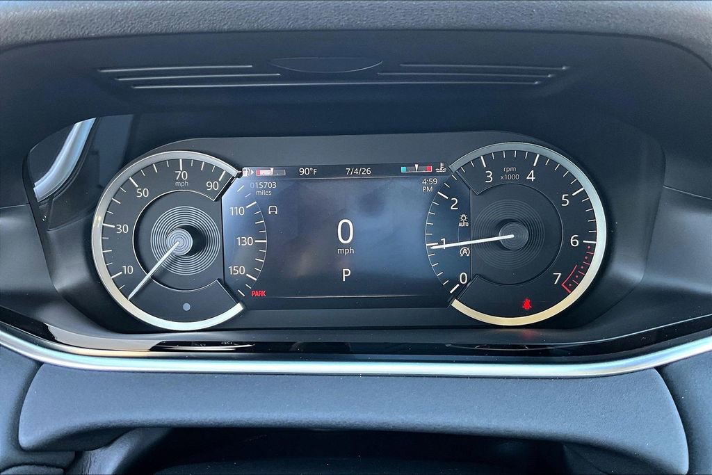 Used 2023 Land Rover Range Rover Evoque SE image 13