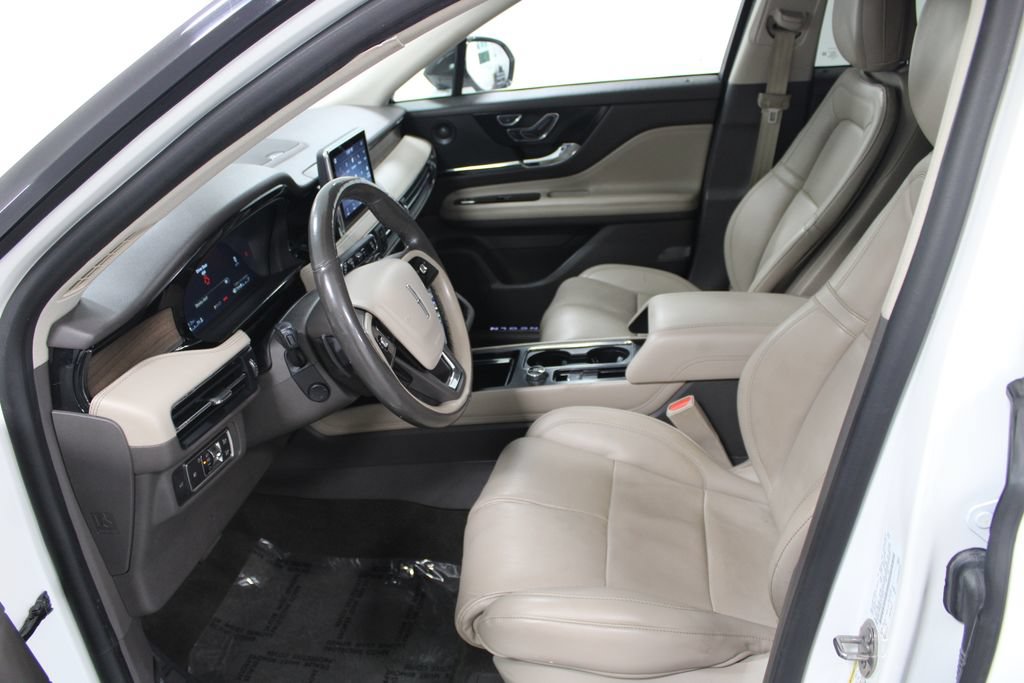 Used 2020 Lincoln Corsair Reserve w/ Equipment Group 202A AWD/4WD image 23