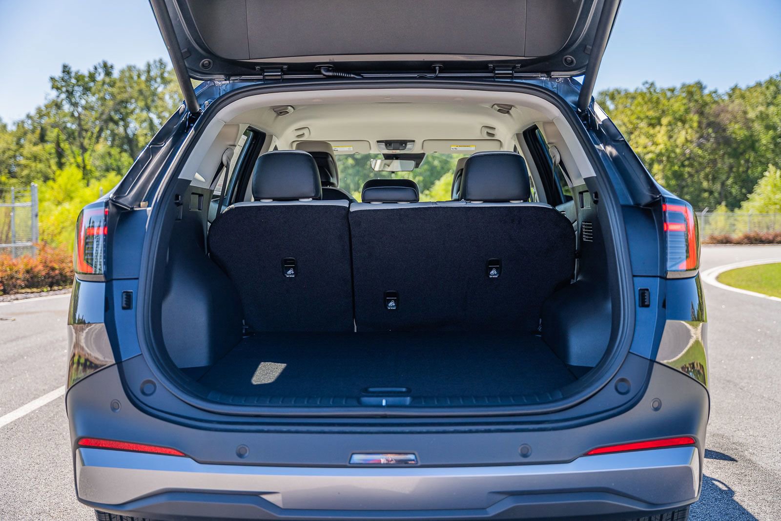 New 2026 Kia Sportage EX w/ EX Panorama Roof Package image 11