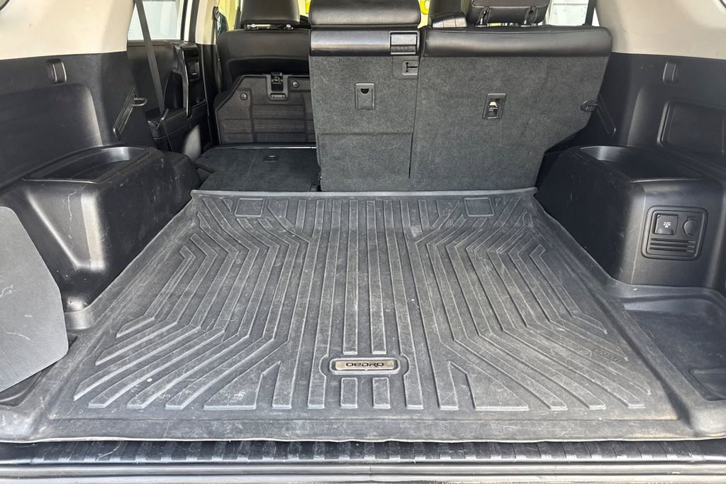 Used 2021 Toyota 4Runner TRD Off-Road Premium AWD/4WD image 15