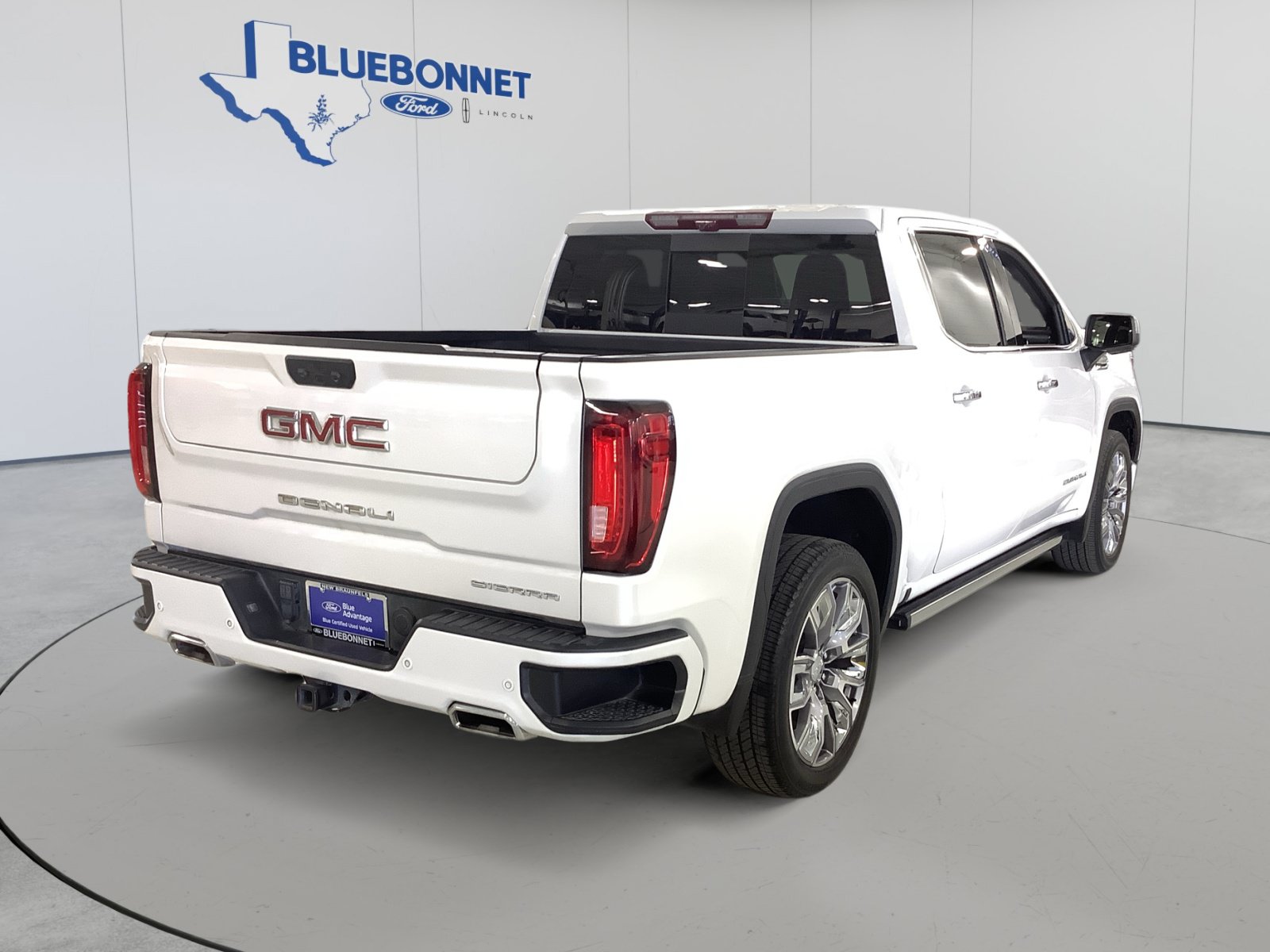 Used 2024 GMC Sierra 1500 Denali w/ Denali Reserve Package AWD/4WD image 5
