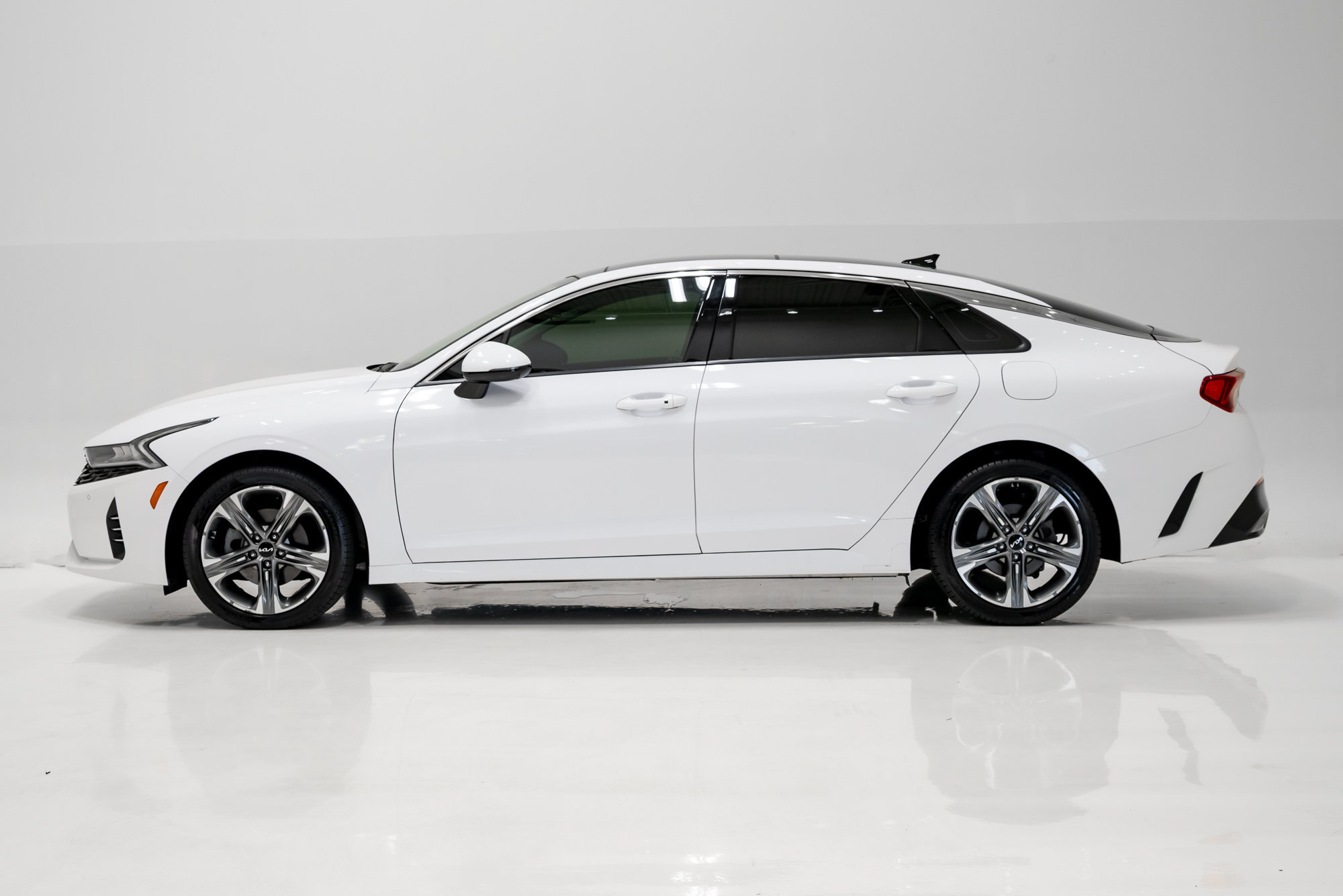 Used 2024 Kia K5 EX w/ EX Premium Package FWD image 28
