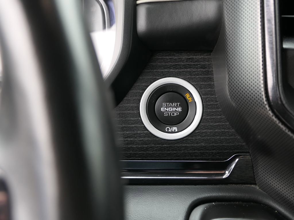 Used 2023 RAM 1500 Limited image 15