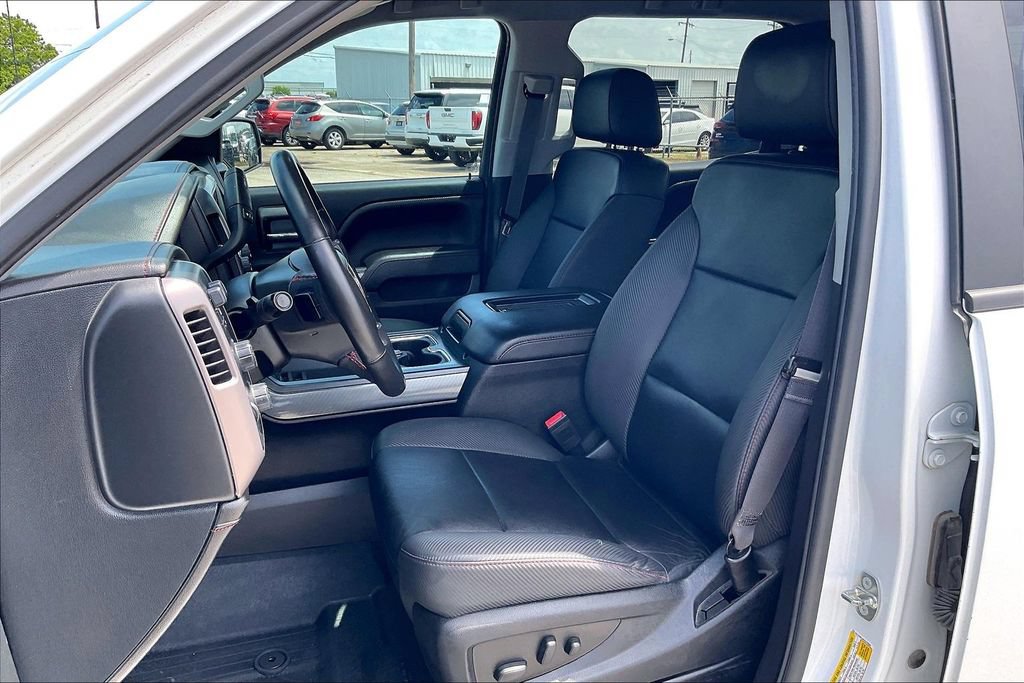 Used 2017 GMC Sierra 1500 SLT w/ All Terrain X Package AWD/4WD image 18