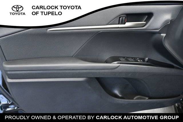 Used 2025 Toyota Camry SE w/ Convenience Package FWD image 25