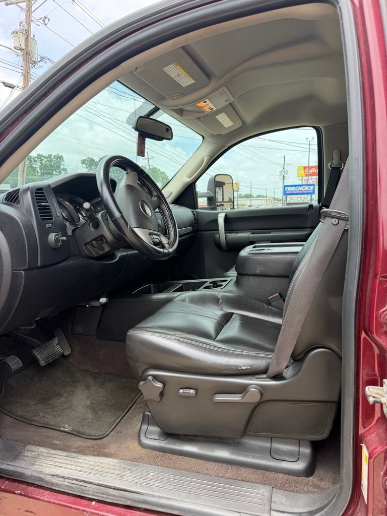 Used 2008 Chevrolet Silverado 3500 LT AWD/4WD image 12