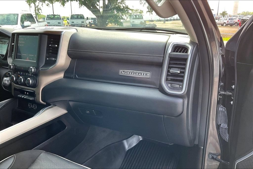 Used 2022 RAM 1500 Laramie AWD/4WD image 22