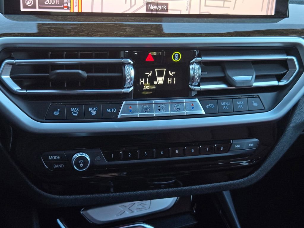 Used 2022 BMW X3 xDrive30i w/ Premium Package image 23