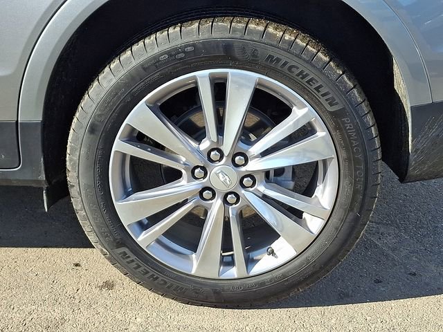 Certified 2025 Cadillac XT5 Premium Luxury image 6