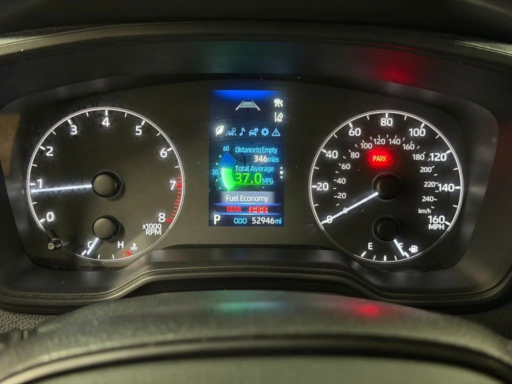 Used 2024 Toyota Corolla LE image 3