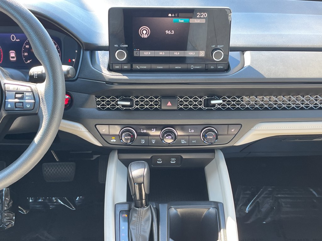 Certified 2023 Honda Accord EX image 21