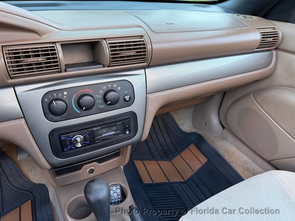 Used 2004 Chrysler Sebring GTC FWD image 10
