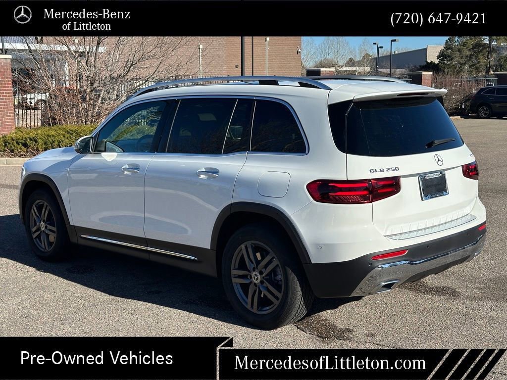 Certified 2025 Mercedes-Benz GLB 250 4MATIC image 3