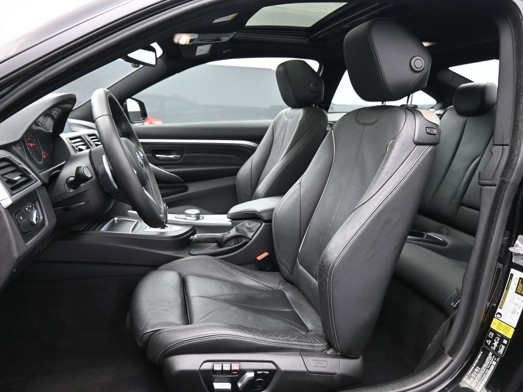 Used 2019 BMW 430i xDrive Coupe w/ M Sport Package image 10