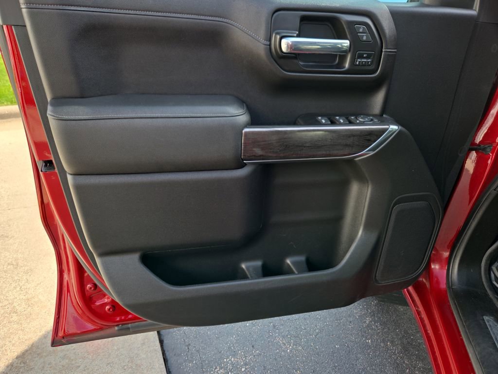 Certified 2022 Chevrolet Silverado 1500 LTZ AWD/4WD image 28