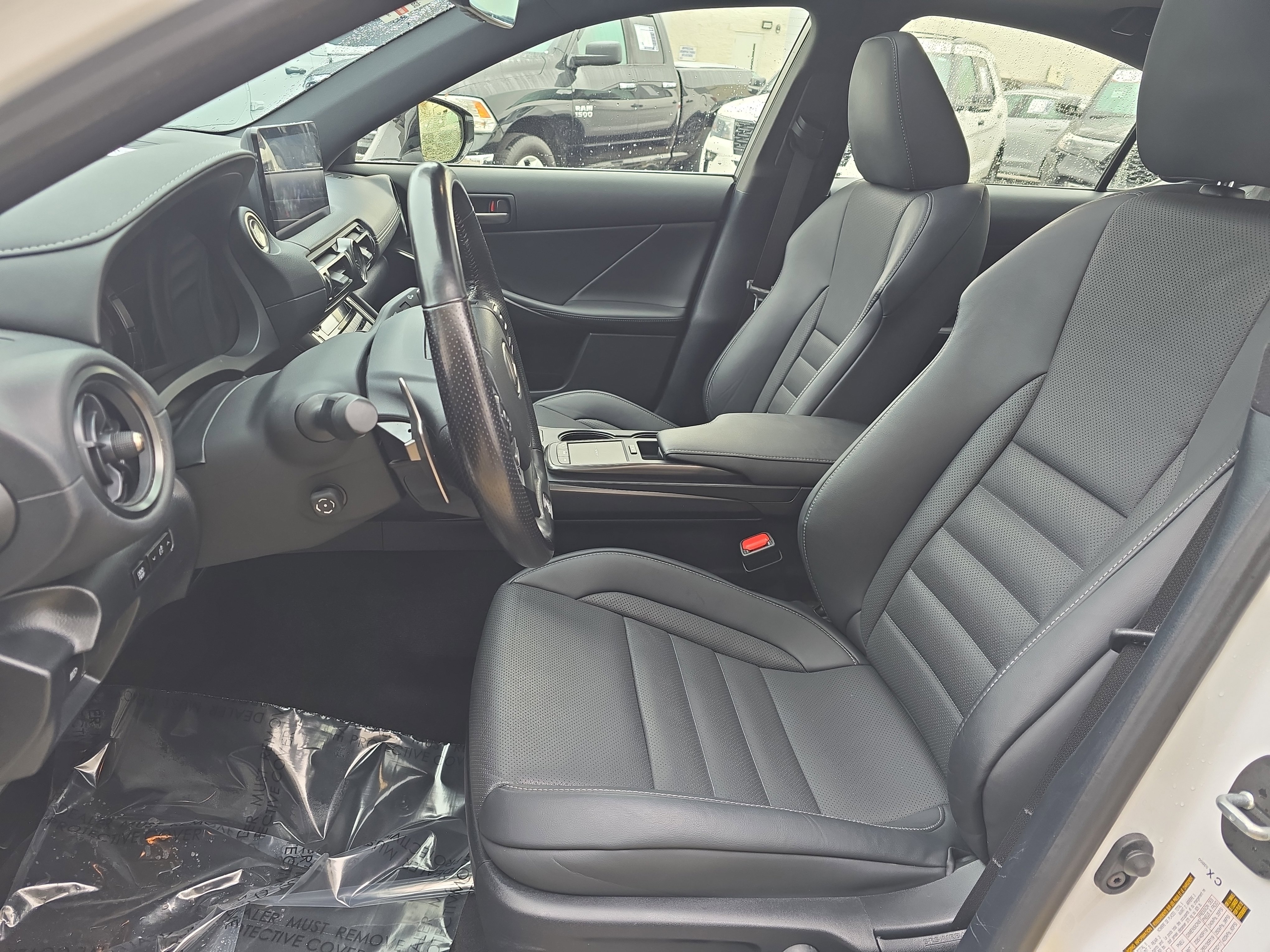 Used 2023 Lexus IS 350 F Sport image 14